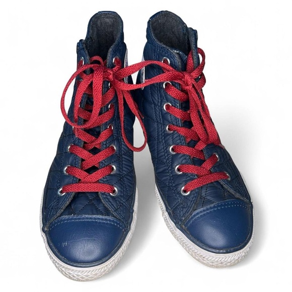 🔥 Converse Chuck Taylor Quilted High Tops | Navy & Burgundy | Youth 5 /Women’s 6 - Picture 3 of 9